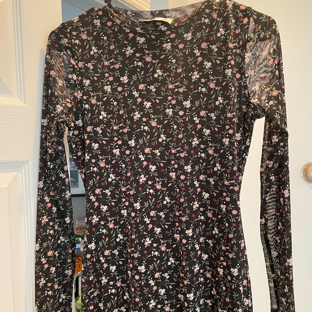 Hollister body con floral midi dress